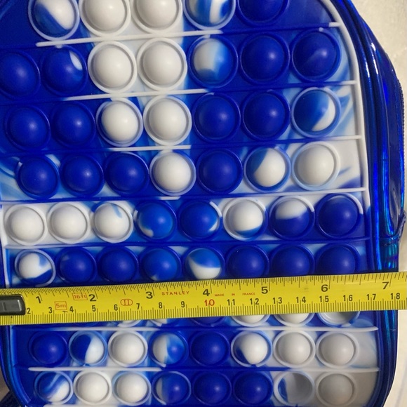 ⭐️🌺 SPECIAL 🌺⭐️Brand new Boys/Girls pop it back pack - Picture 5 of 5